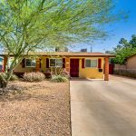2032 E Howe Tempe - Front yard