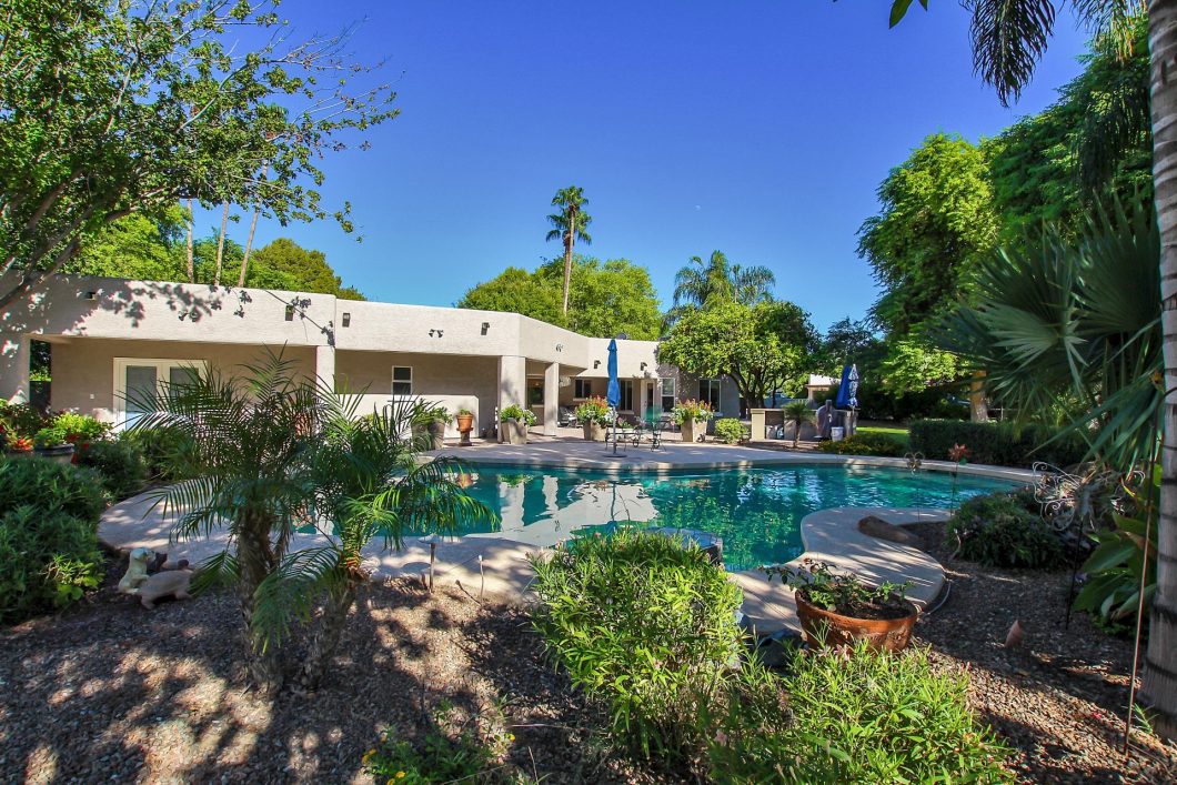 White Fence Farms pool area