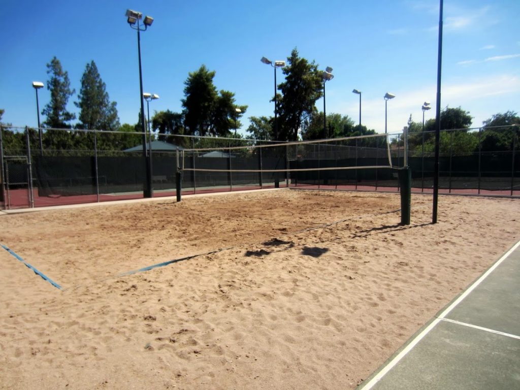 Volleyball at The Lakes