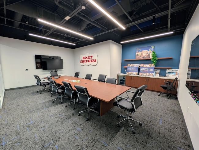 4343 E Outlier Conference room
