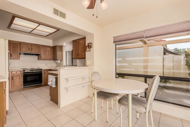 Kitchen Parkside at the Galleria